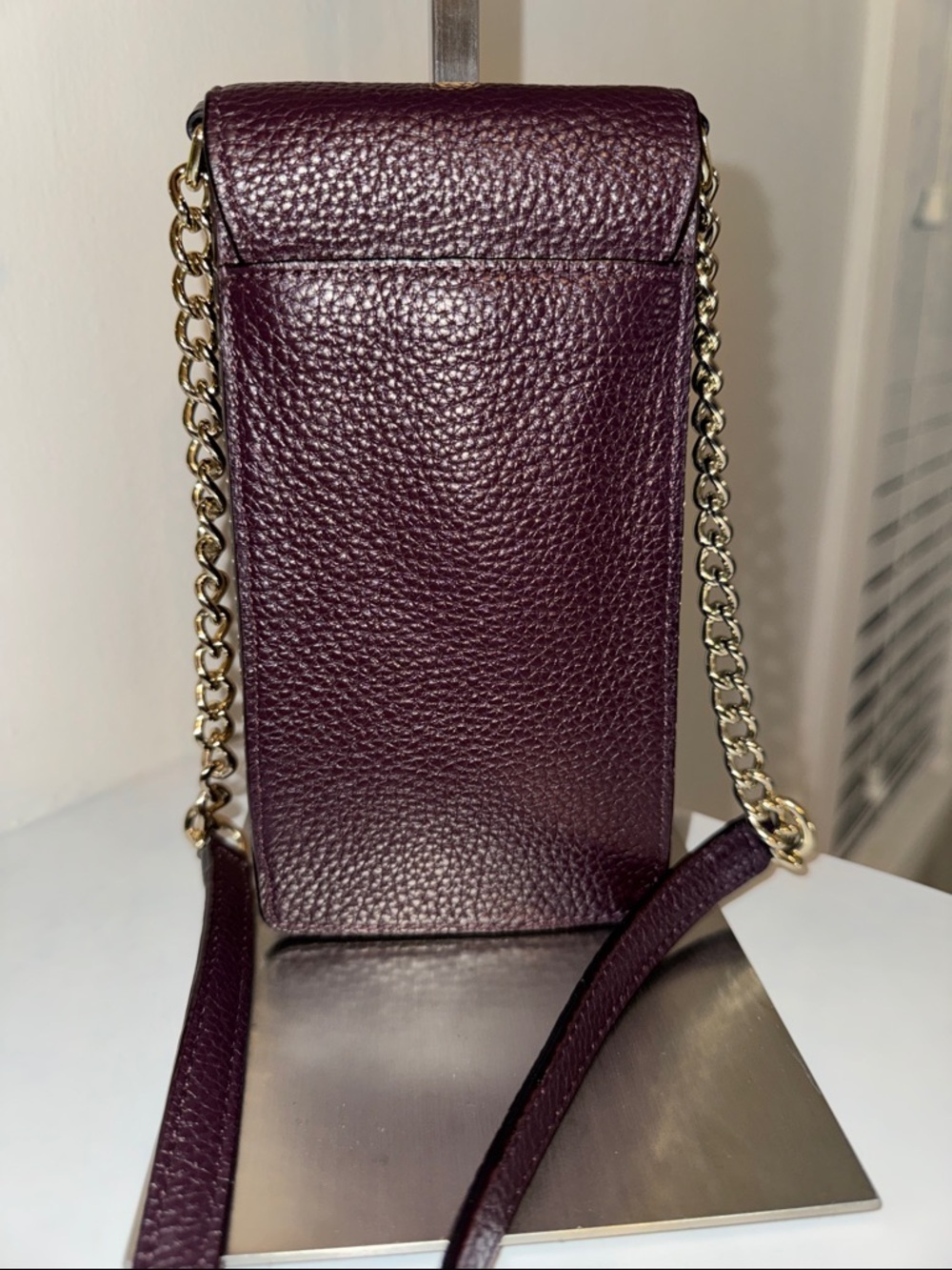 Kate Spade New York Veronica Crossbody Phone Bag - Picture 2 of 5